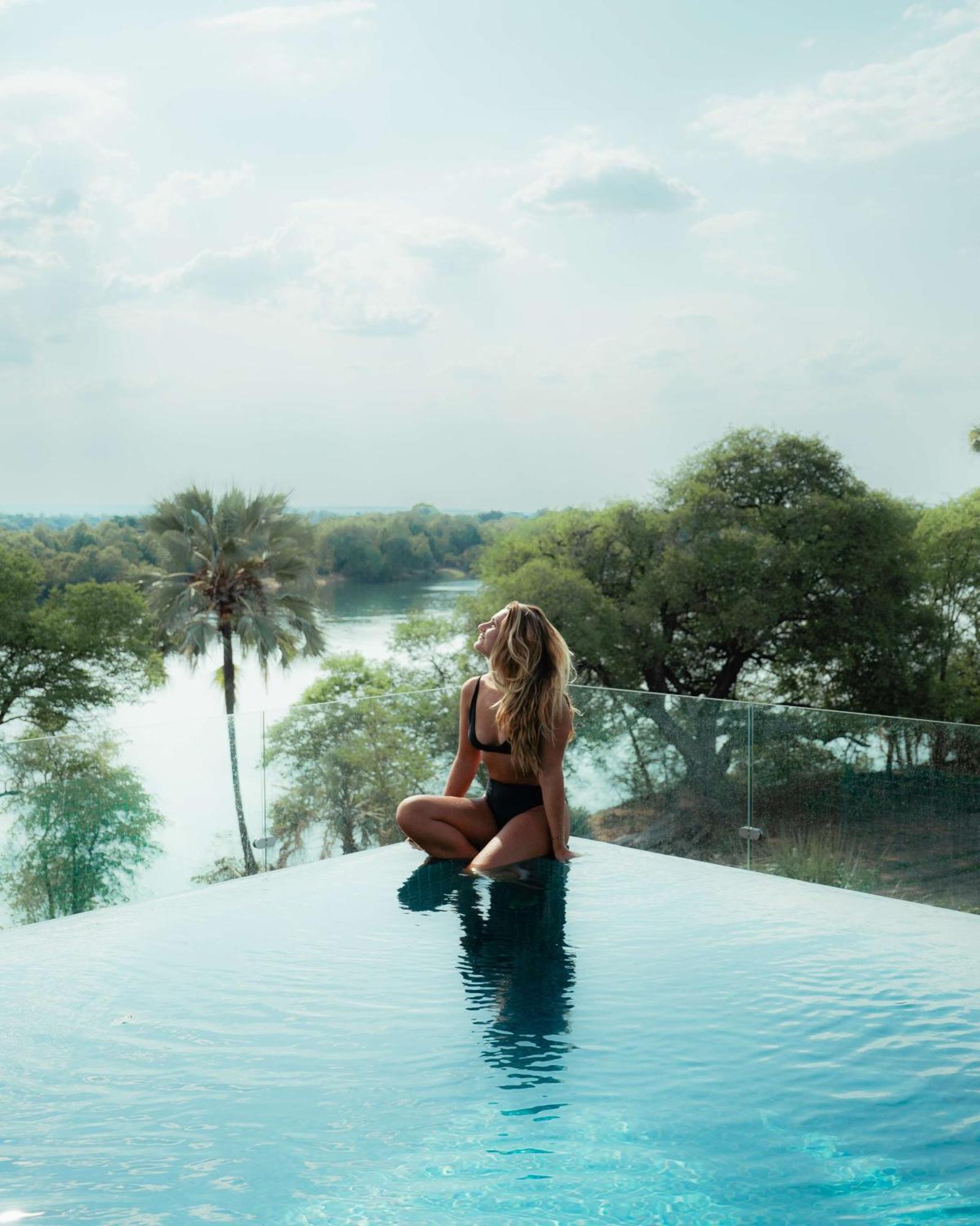 Radisson Blu Mosi-Oa-Tunya Livingstone Resort Exterior foto